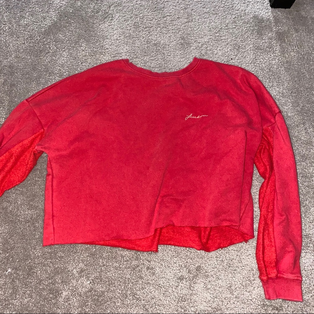 Cozy croptop crewneck